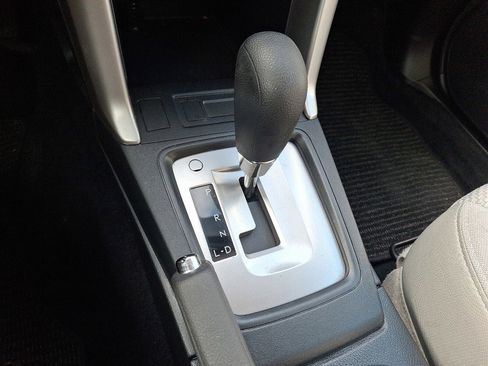 Used 2017 Subaru Forester 2.5i w/ Alloy Wheel Package image 14