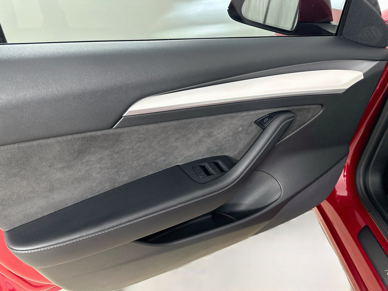 Used 2021 Tesla Model 3 Performance AWD/4WD image 16