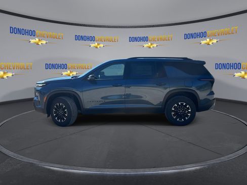 New 2026 Chevrolet Traverse Z71 w/ Driver Confidence Package AWD/4WD image 8