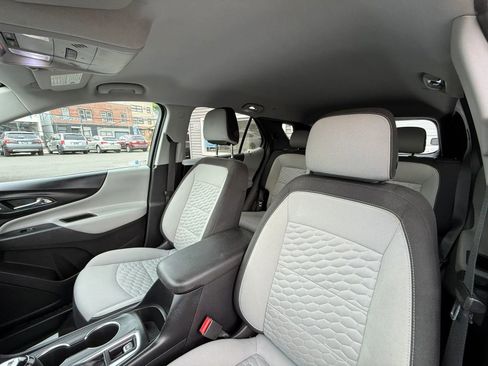 Used 2019 Chevrolet Equinox LT FWD image 24
