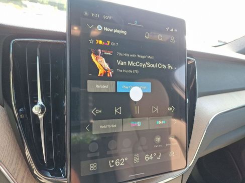 New 2026 Volvo XC60 B5 Plus w/ Climate Package image 12