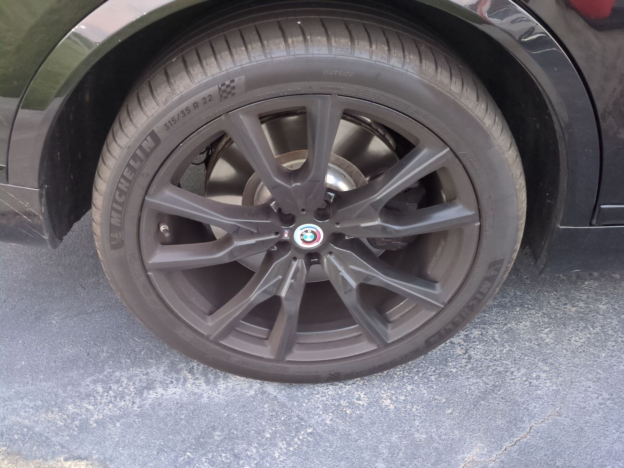 Used 2023 BMW X7 M60i AWD/4WD image 11