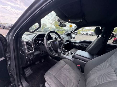 Used 2017 Ford F150 XLT w/ Equipment Group 302A Luxury AWD/4WD image 11