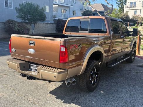Used 2012 Ford F350 King Ranch w/ King Ranch w/Chrome Pkg image 21