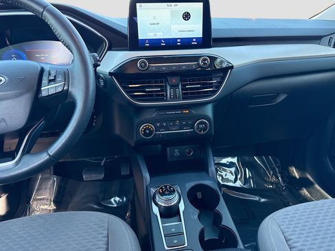 Used 2020 Ford Escape SE Sport image 18