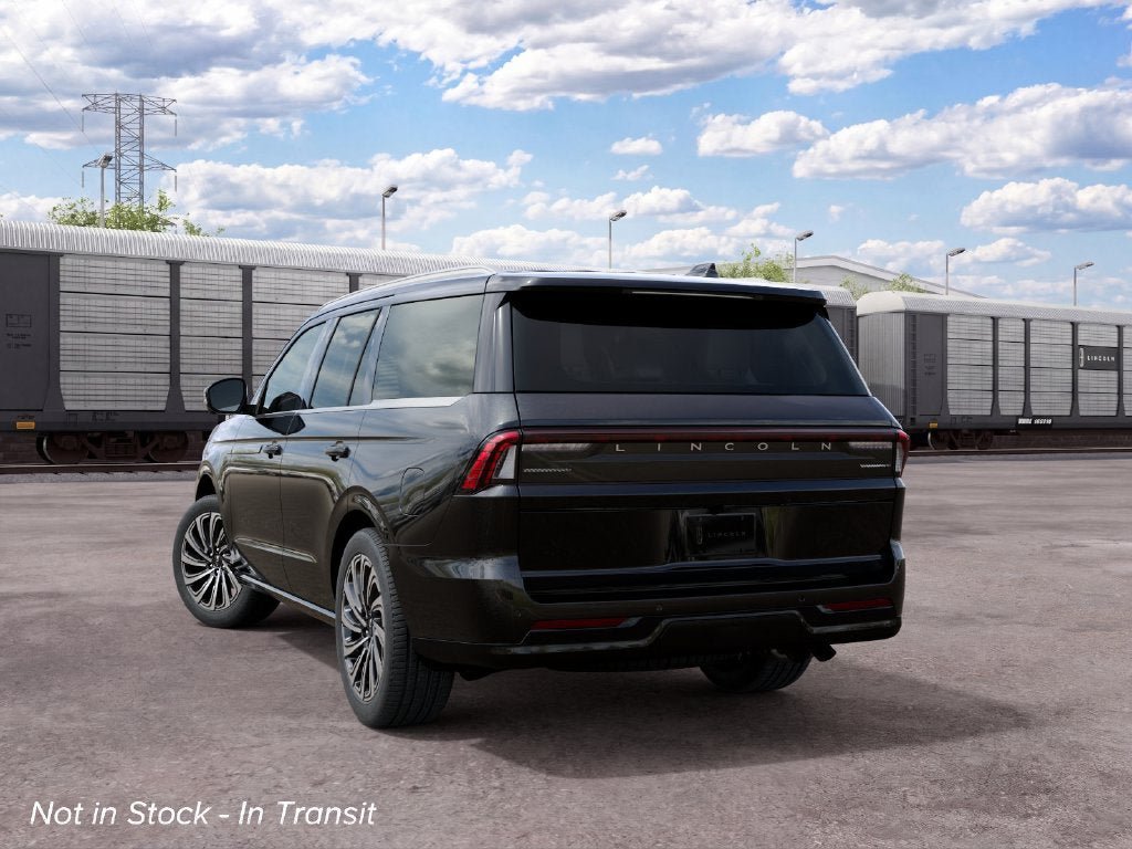 New 2027 Lincoln Navigator Black Label AWD/4WD image 8