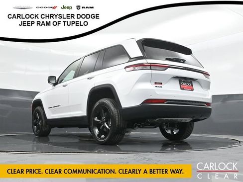 New 2025 Jeep Grand Cherokee Altitude image 77