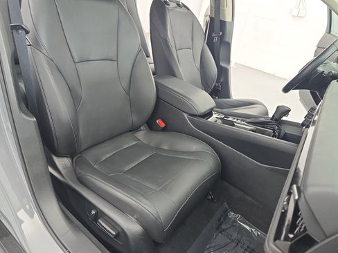 Used 2024 Honda Accord EX-L image 10