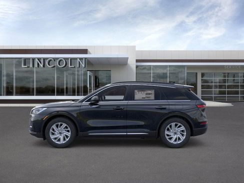 New 2026 Lincoln Corsair Premiere image 3