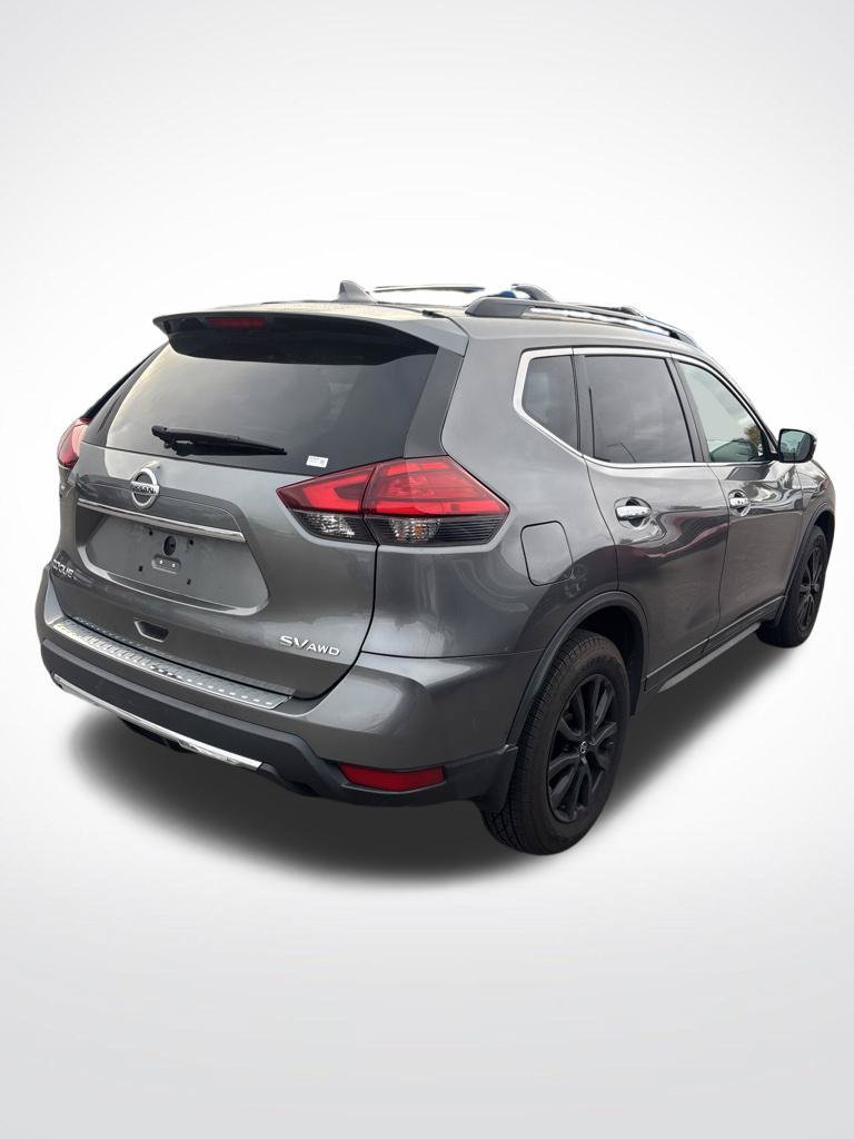 Used 2017 Nissan Rogue SV w/ Midnight Edition Package AWD/4WD image 16