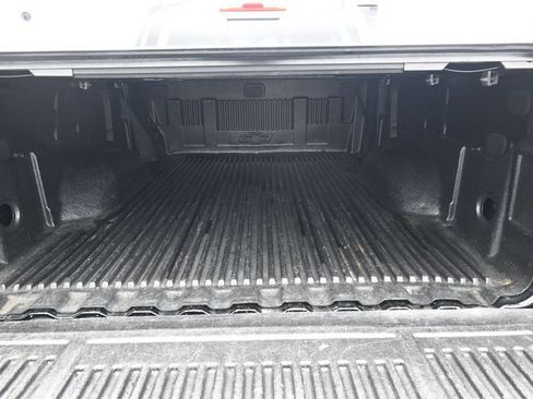 Used 2019 Chevrolet Colorado Z71 RWD image 35