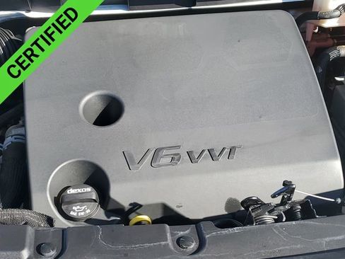 Certified 2023 Chevrolet Traverse LT w/ LPO, Floor Liner Package image 30