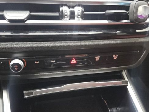 Used 2023 BMW 330i xDrive Sedan w/ Driving Assistance Package image 31