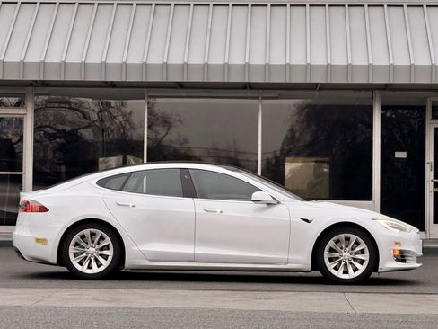 Used 2020 Tesla Model S Long Range image 6