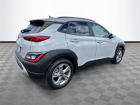 Used 2023 Hyundai Kona SEL w/ Convenience Package image 7