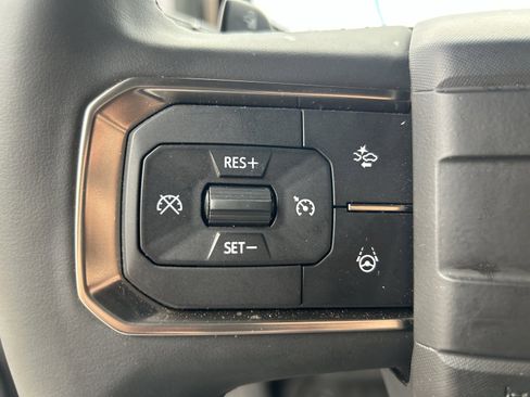 Used 2025 GMC Hummer EV 2X image 18