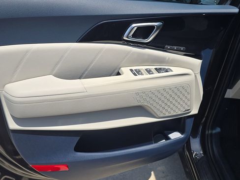 New 2026 Kia Carnival SX Prestige FWD image 19