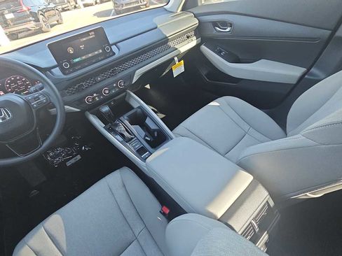 New 2025 Honda Accord LX image 20