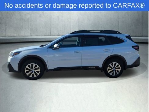 Used 2021 Subaru Outback Premium image 2