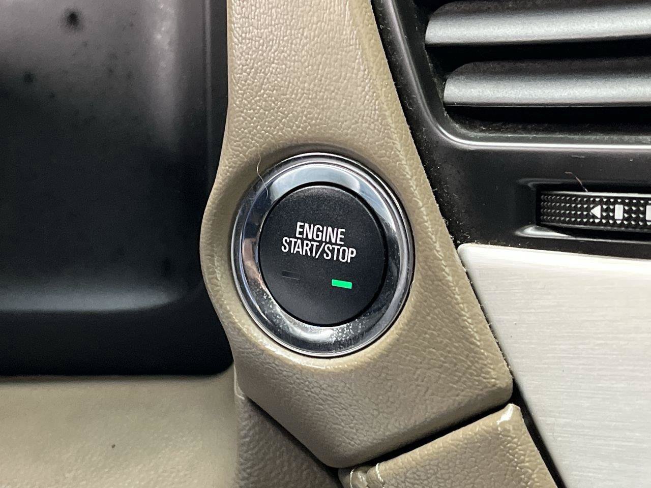 Used 2019 GMC Yukon SLT w/ HD Trailering Package AWD/4WD image 22