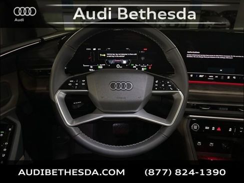 New 2025 Audi Q5 Prestige image 15