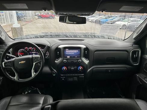 Used 2022 Chevrolet Silverado 2500 LTZ w/ Z71 Off-Road Package image 9