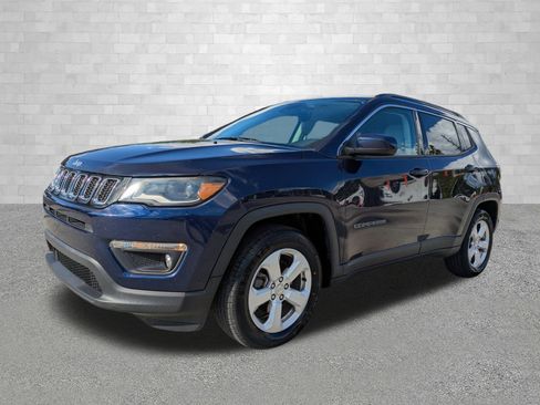 Used 2018 Jeep Compass Latitude w/ Popular Equipment Group image 5