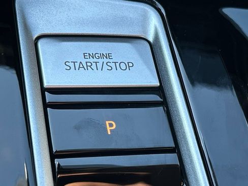 New 2026 Volkswagen Atlas SE image 58