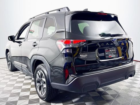 Used 2026 Subaru Forester Premium AWD/4WD image 5