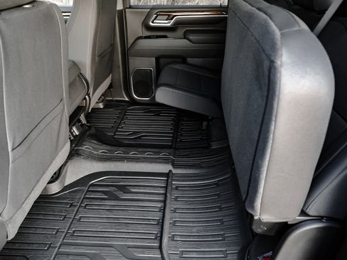 New 2026 GMC Sierra 2500 SLE w/ SLE Value Package; image 19