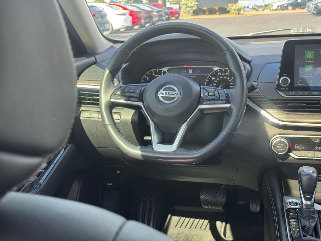 Used 2022 Nissan Altima 2.5 SL FWD image 23