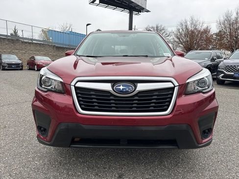 Used 2020 Subaru Forester Premium image 2