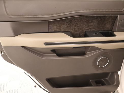 Used 2019 Ford Expedition Limited w/ Equipment Group 302A image 21