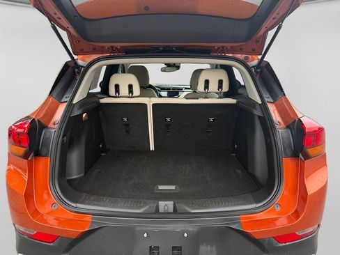 Used 2023 Buick Encore GX Preferred w/ Cold Weather Comfort Package FWD image 18