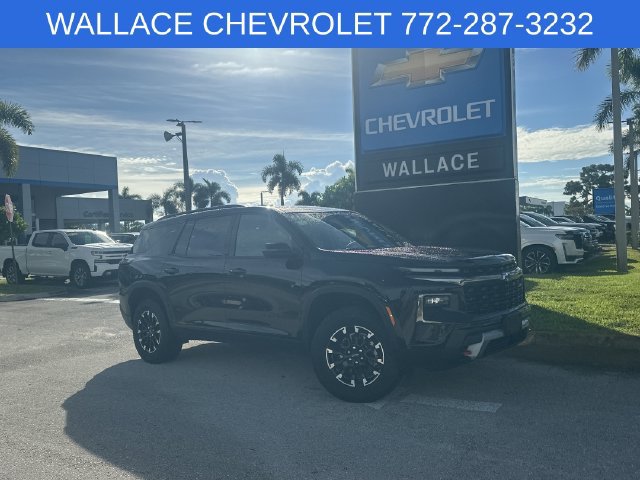 Used 2025 Chevrolet Traverse Z71 w/ Driver Confidence Package AWD/4WD image 1