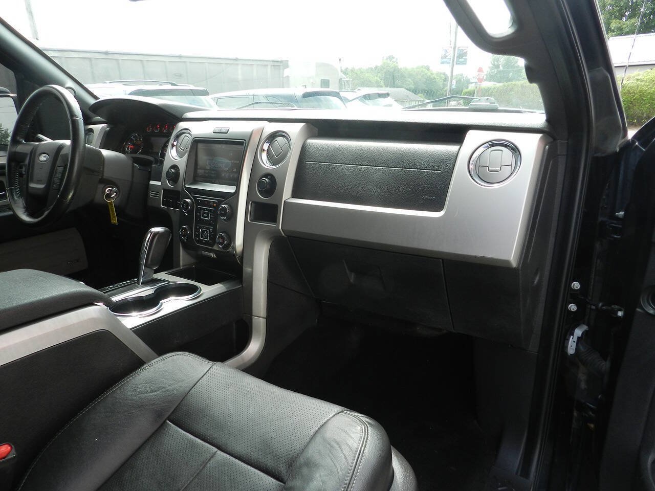 Used 2014 Ford F150 FX4 w/ Equipment Group 402A Luxury AWD/4WD image 13