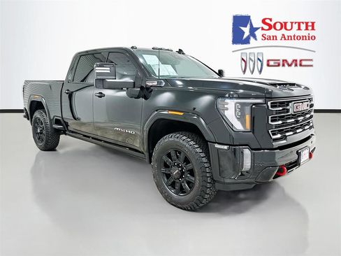 Used 2024 GMC Sierra 2500 AT4 w/ AT4 Premium Plus Package AWD/4WD image 1