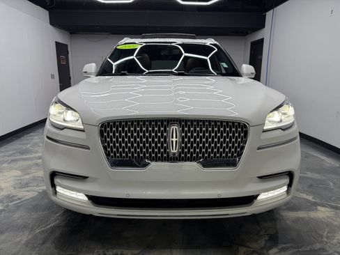 Used 2022 Lincoln Aviator Reserve w/ Equipment Group 201A image 7
