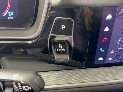 Certified 2026 Porsche Cayenne AWD/4WD image 21
