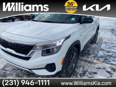 Used 2023 Kia Seltos S image 8