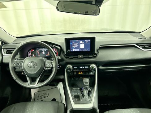 Used 2023 Toyota RAV4 XLE w/ Convenience Package image 18
