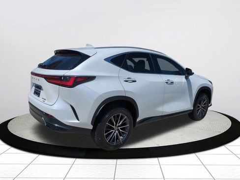 Used 2022 Lexus NX 350 AWD image 3