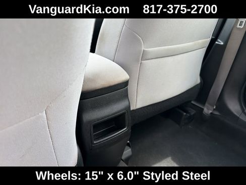 Used 2018 Toyota Corolla LE FWD image 25