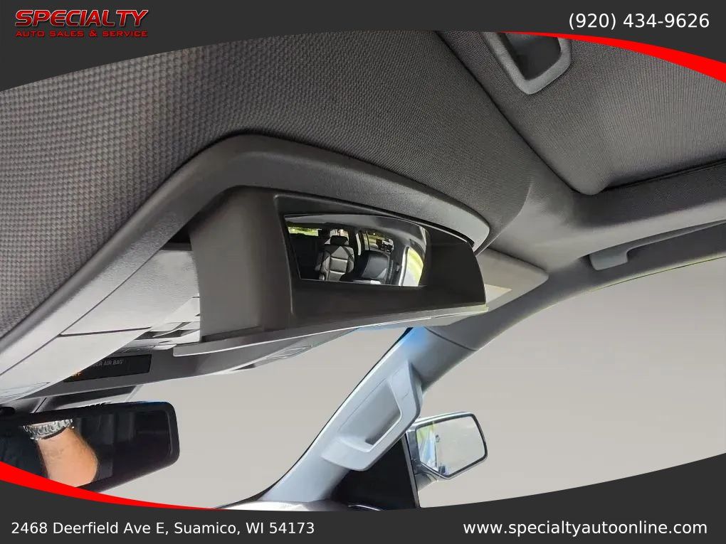 Used 2019 Chevrolet Suburban LT AWD/4WD image 17