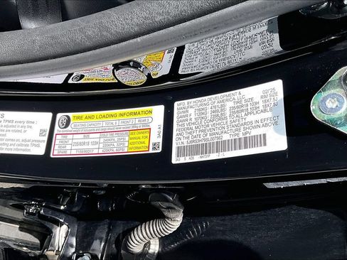 Used 2025 Honda CR-V EX-L image 16
