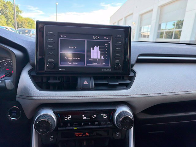 Used 2021 Toyota RAV4 XLE AWD/4WD image 13