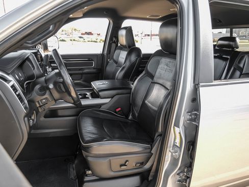 Used 2022 RAM 3500 Laramie image 41