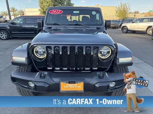 Certified 2022 Jeep Gladiator Sport image 9