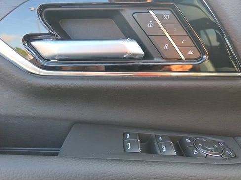 New 2026 GMC Yukon Denali w/ Advanced Technology Package AWD/4WD image 26