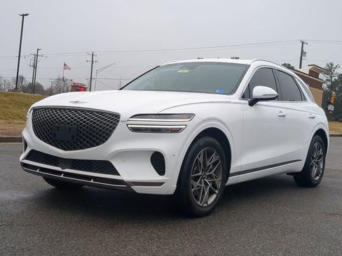 Used 2023 Genesis GV70 2.5T w/ Advanced Package image 7